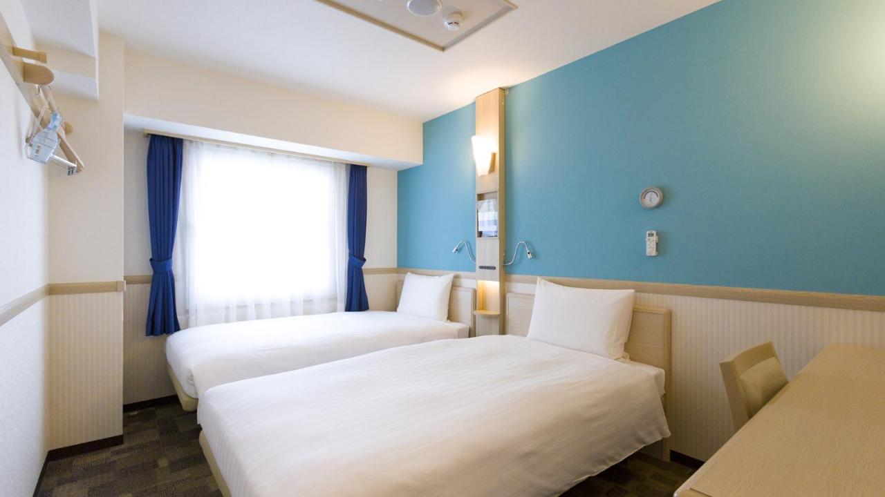 Toyoko Inn Shin-Aomori-Eki Higashi-Guchi Экстерьер фото