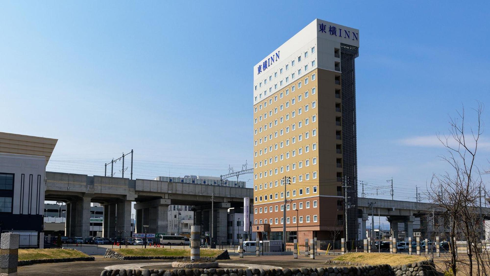 Toyoko Inn Shin-Aomori-Eki Higashi-Guchi Экстерьер фото